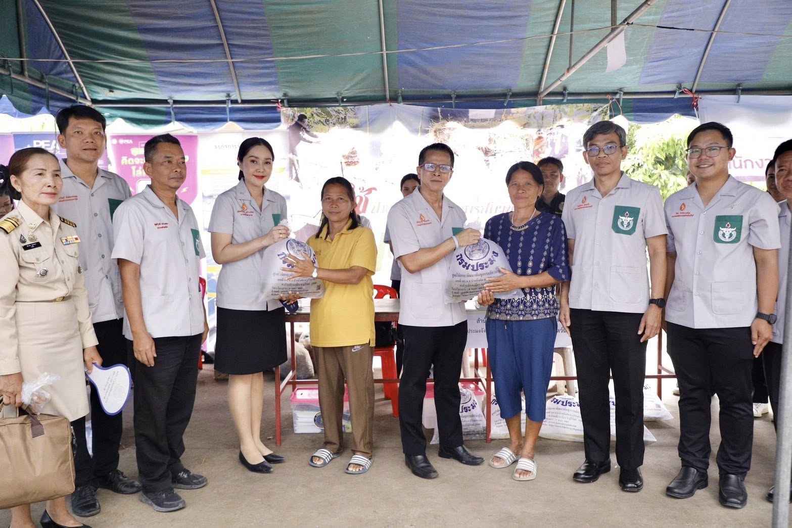 “หน่วยแพทย์อาสาสมเด็จพระศรีนครินทราบรมราชชนนี (พอ.สว.) จังหวัดบุรีรัมย์” หน่วยบำบัดทุกข์ บำรุงสุข สร้างรอยยิ้มให้ประชาชน 