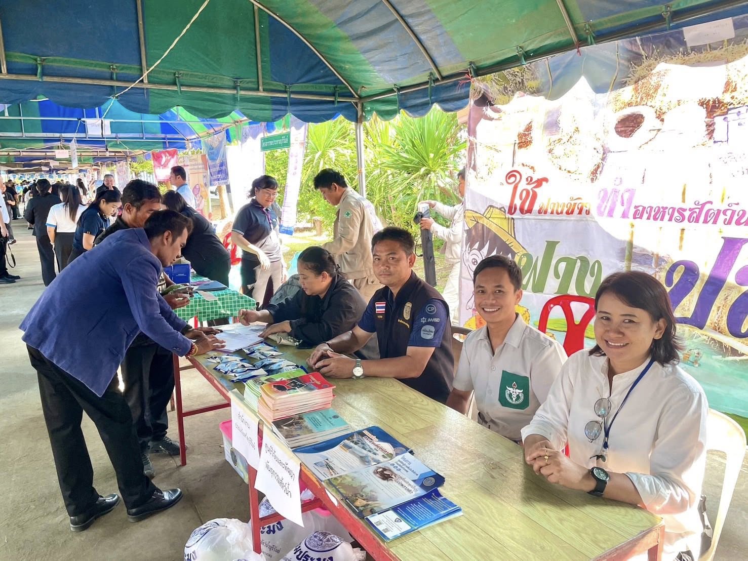 “หน่วยแพทย์อาสาสมเด็จพระศรีนครินทราบรมราชชนนี (พอ.สว.) จังหวัดบุรีรัมย์” หน่วยบำบัดทุกข์ บำรุงสุข สร้างรอยยิ้มให้ประชาชน 