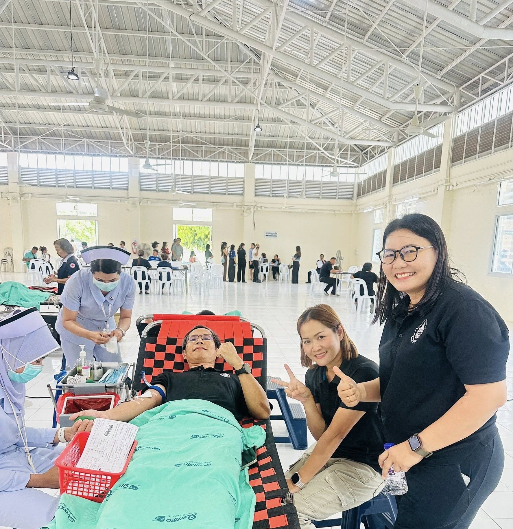 วันที่ 24 มี.ค. 69 เจ้าหน้าที่ศูนย์ควบคุมการแจ้งเรือเข้าออกขนอม และเจ้าหน้าที่ชุดสหวิชาชีพ เข้าร่วมบริจาคโลหิต ครั้งที่ 5 ณ ศูนย์พักพิงร่วมใจอุ่นไอรัก อำเภอขนอม..คลิก