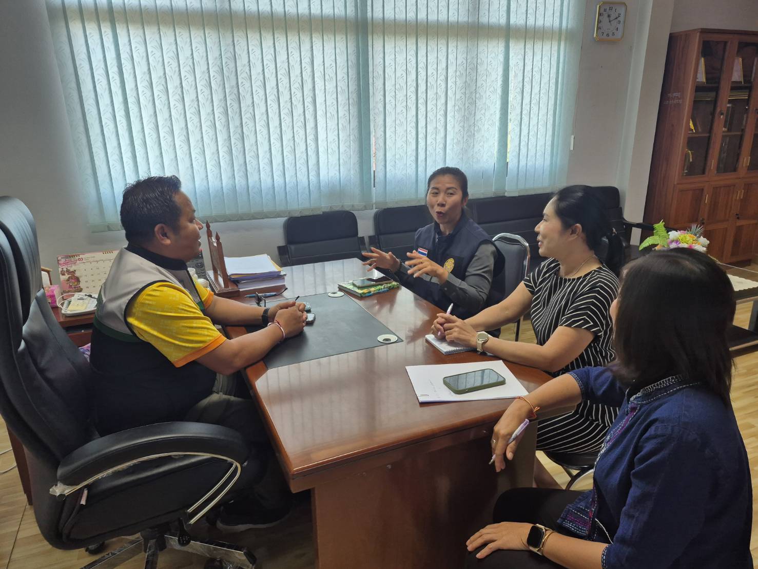 ประมงอำเภอพิบูลมังสาหาร เข้าพบนายมงคล ศุภสุข นายกเทศมนตรีตำบลกุดชมภู และคณะ เพื่อหารือการจัดพิธีปล่อยพันธุ์สัตว์น้ำ เนื่องในโอกาสมหามงคลวันเฉลิมพระชนมพรรษาสมเด็จพระนางเจ้าสุทิดา พัชรสุธาพิมลลักษณ พระบรมราชินี ประจำปีพุทธศักราช 2569..คลิก