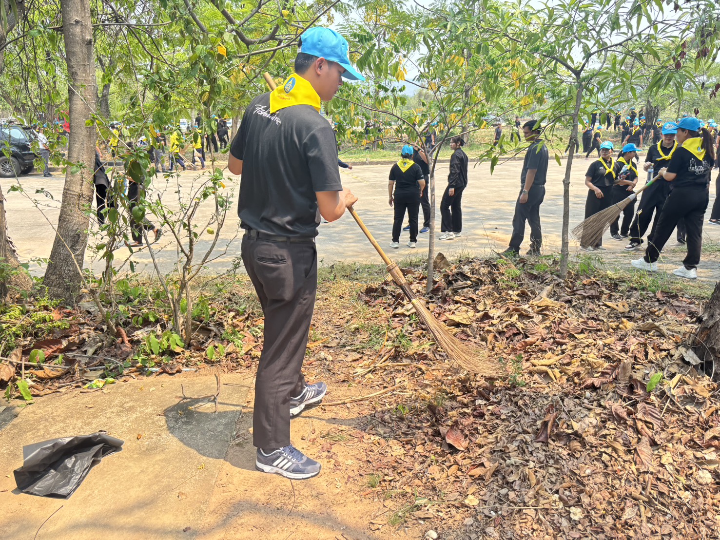 ร่วมกิจกรรมจิตอาสาพัฒนา เนื่องในวันที่ระลึกพระบาทสมเด็จพระนั่งเกล้าเจ้าอยู่หัว..คลิก