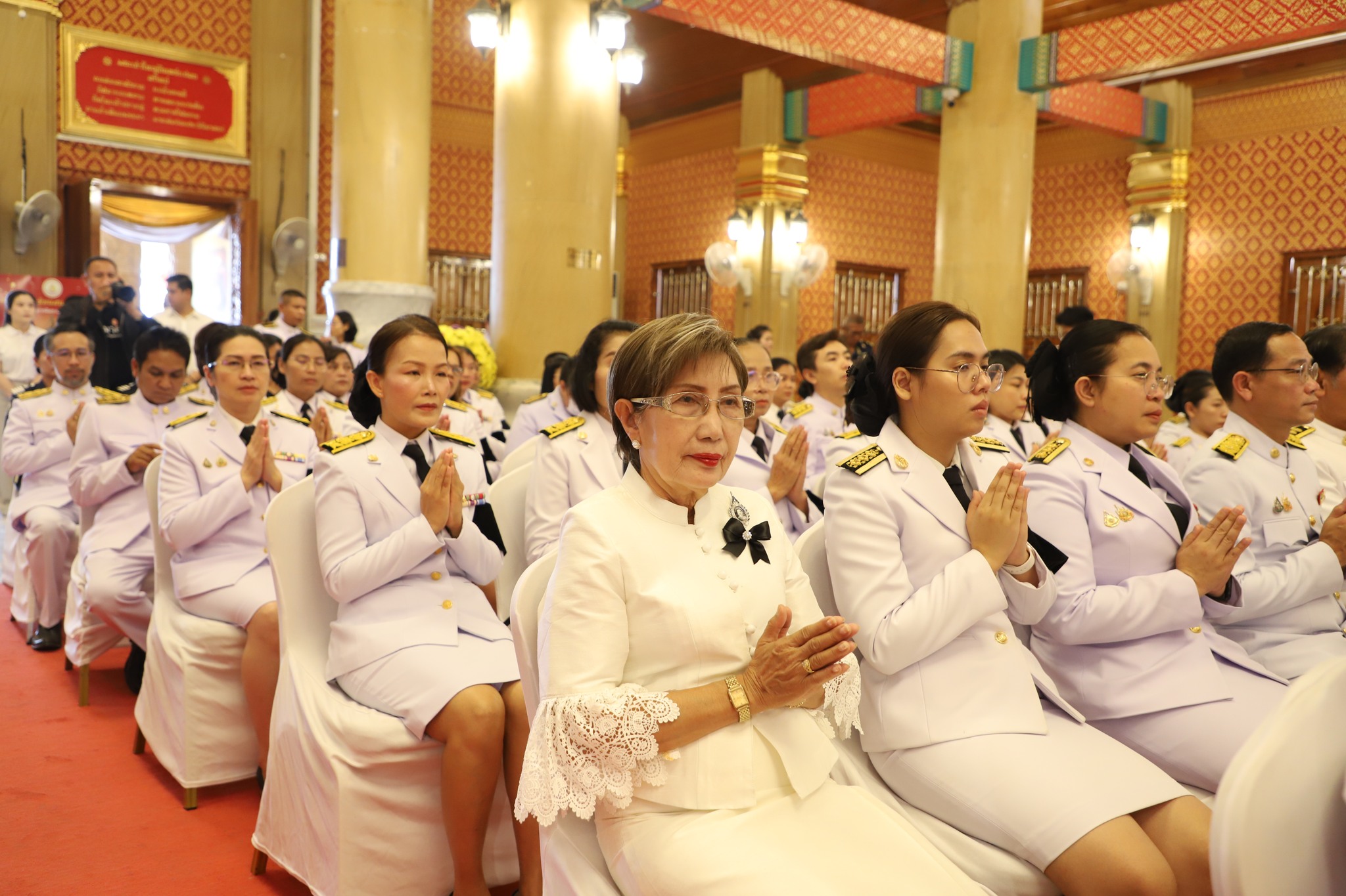 ประมงอุบลฯ ร่วมกิจกรรมสืบสานงานบุญประเพณีปิดทอง สรงน้ำพระเจ้าใหญ่อินทร์แปลง ประจำปี 2569..คลิก