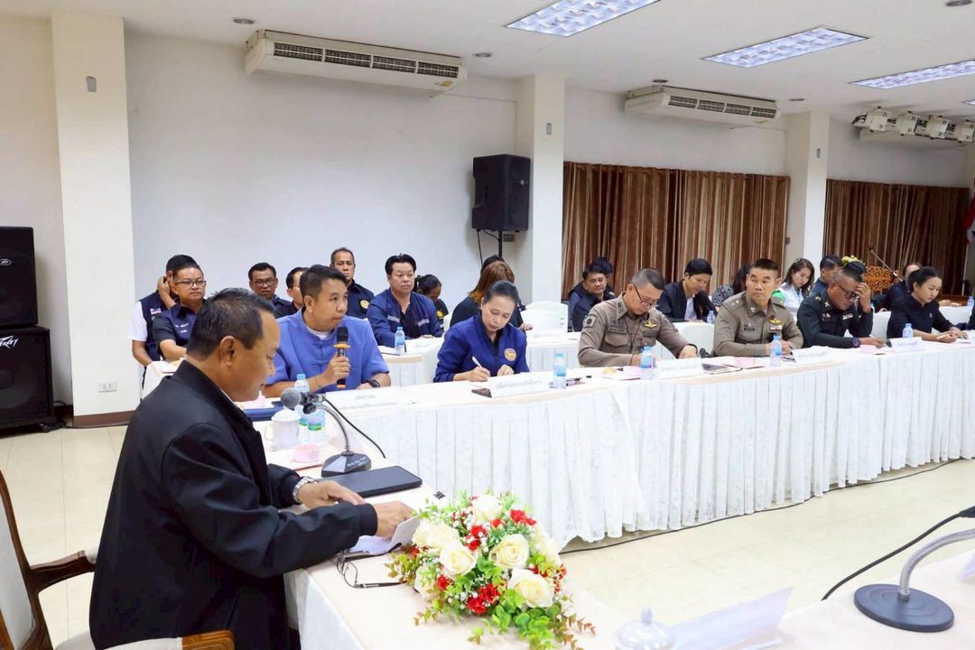 ประมงอำเภอพยุหะคีรี ร่วมประชุมหัวหน้าส่วนราชการประจำอำเภอ ผู้บริหารองค์กรปกครองส่วนท้องถิ่น และหัวหน้าหน่วยงานรัฐวิสาหกิจ ครั้งที่ 4/2569