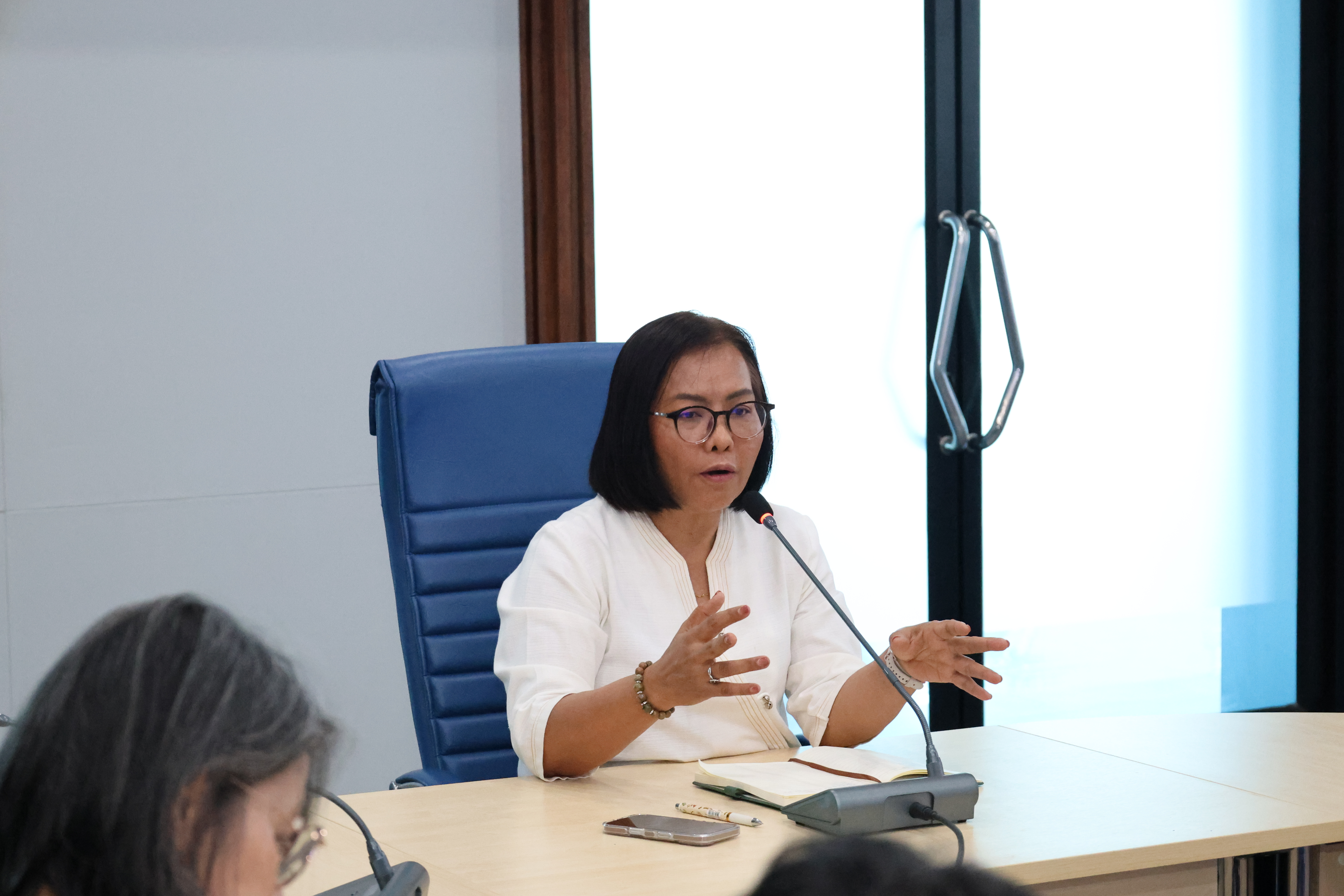 ประชุมฯ มอบนโยบายตามข้อสั่งการของอธิบดีกรมประมง ให้แก่ ข้าราชการ ลูกจ้างประจำ พนักงานราชการ และเจ้าหน้าที่กองวิจัยและพัฒนาการเพาะเลี้ยงสัตว์น้ำจืด