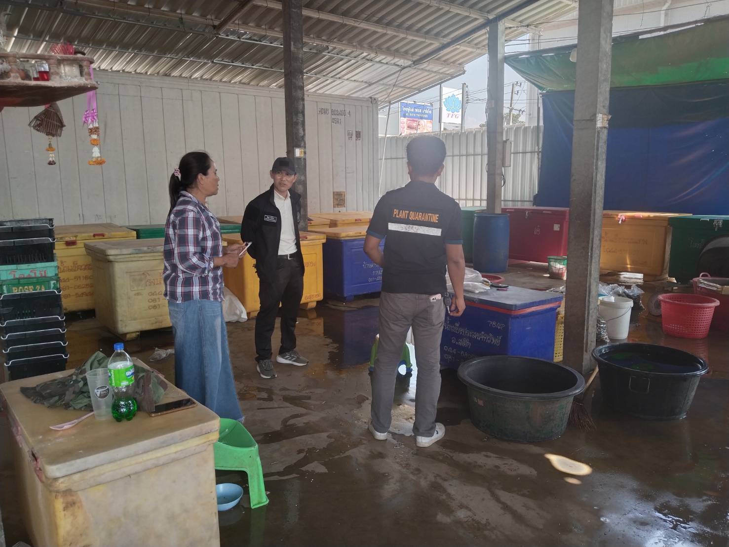 ตรวจป้องกันการลักลอบนำเข้าส่งออกสินค้าประมง และการค้าสินค้าเกษตรผิดกฎหมาย