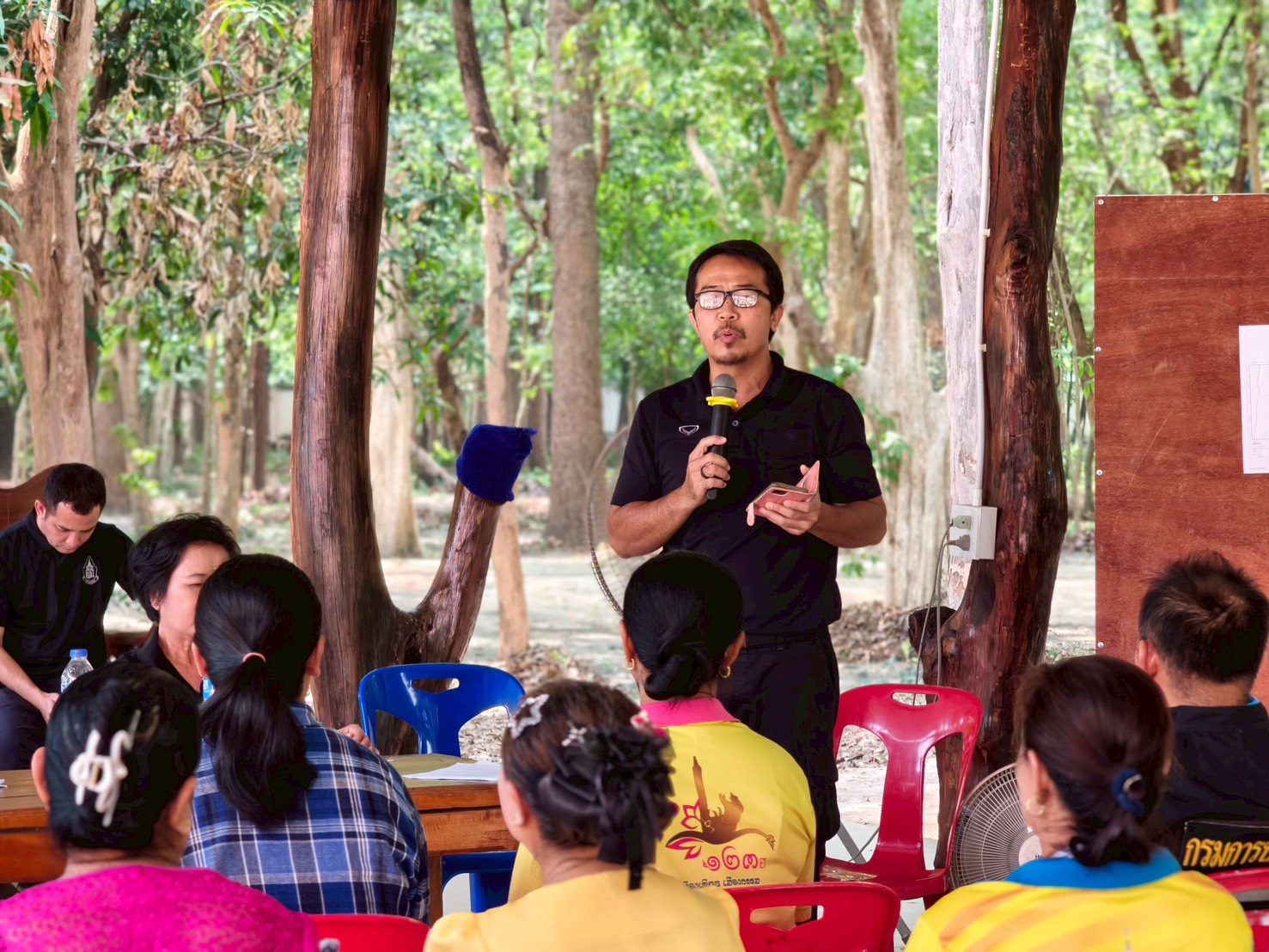 ประมงอุบลฯ ร่วมประชุมรับฟังความคิดเห็นผู้มีส่วนได้ส่วนเสียในการกำหนดเขตพื้นที่รักษาพันธุ์สัตว์น้ำ (แหล่งใหม่)..คลิก