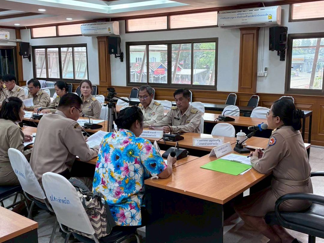 ประมงอำเภอท่าตะโก ร่วมประชุมคัดเลือกกำนันตำบลหัวถนน 