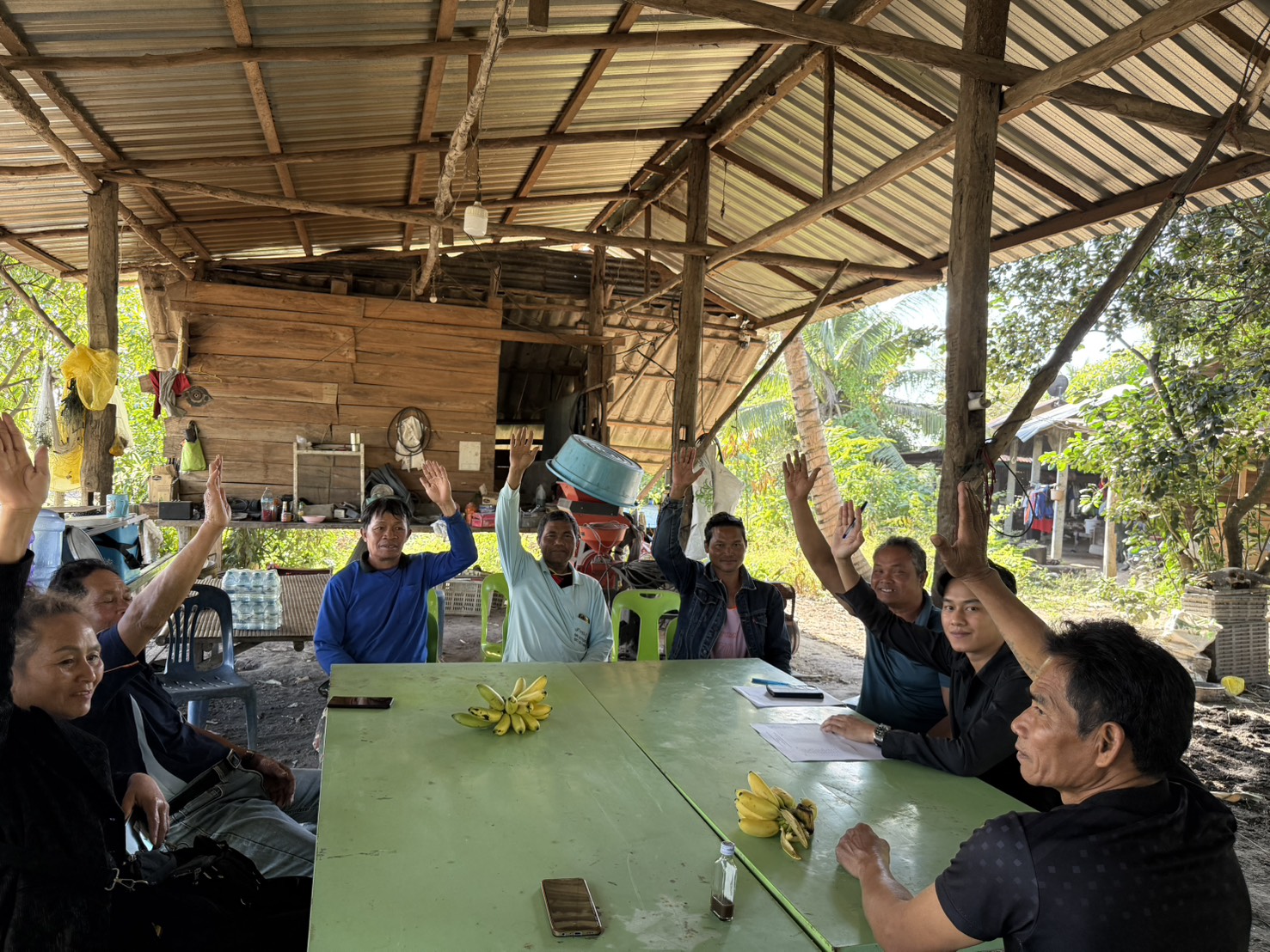 ร่วมประชุมกับคณะกรรมการองค์กรชุมชนประมงท้องถิ่น กลุ่มผู้เพาะเลี้ยงสัตว์น้ำห้วยตาจู