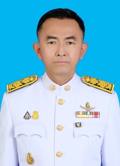 นายชลธิศักดิ์ ชาวปากน้ำ : ผู้อำนวยการกองประมงต่างประเทศ: