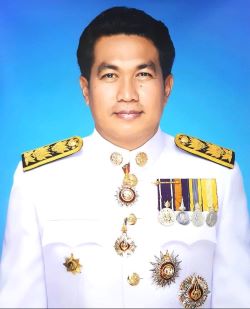 นายแสงศักดา กาลานุสนธิ์ : ผู้อำนวยการศูนย์บริหารจัดการด่านตรวจประมงเขต 6 (ประจวบคีรีขันธ์):