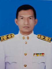 เรือเอกทัศน์ ทิพย์กองลาศ : ผู้อำนวยการศูนย์วิจัยและพัฒนาการเพาะเลี้ยงสัตว์น้ำจืดเชียงราย: