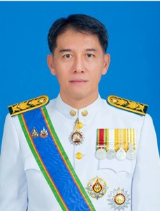 นายธีระชัย  พงศ์จรรยากุล : ผู้อำนวยการศูนย์วิจัยและพัฒนาประมงน้ำจืดอุบลราชธานี: