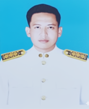 นายอภิรัตน์  เอกชาติปัญญา : นักวิชาการประมงปฎิบัติการ  รักษาการในตำแหน่ง ผู้อำนวยการศูนย์วิจัยและพัฒนาการเพาะเลี้ยงสัตว์น้ำจืดร้อยเอ็ด: