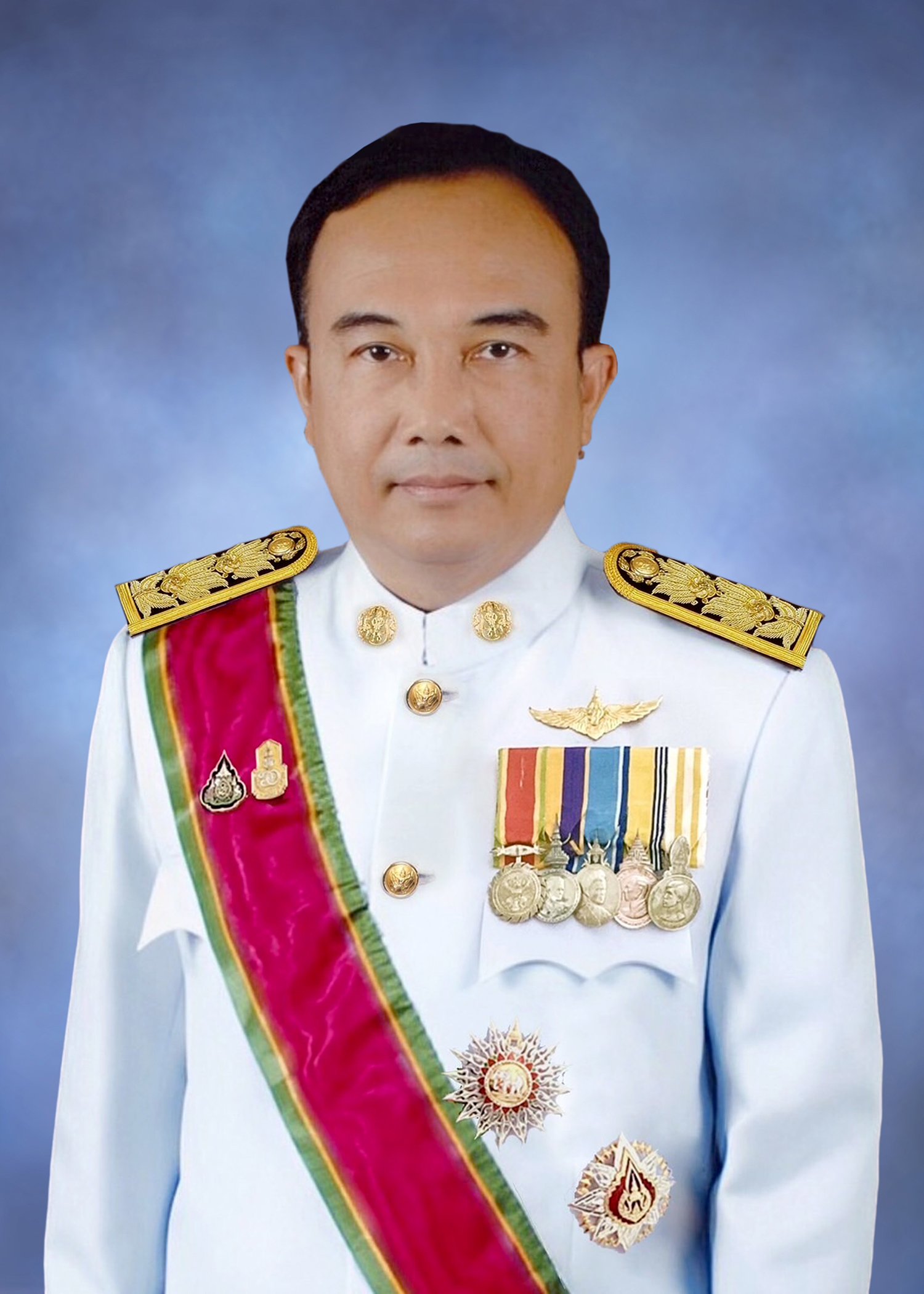 นายวิศณุพร รัตนตรัยวงศ์&nbsp;:&nbsp;หัวหน้าสำนักงานเลขานุการคณะกรรมการบริหารเงินทุนหมุนเวียนในการผลิตพันธุ์ปลา พันธุ์กุ้ง และพันธุ์สัตว์น้ำอื่น ๆ: