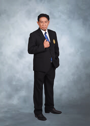 ประวัติ นายประเทศ  ซอรักษ์